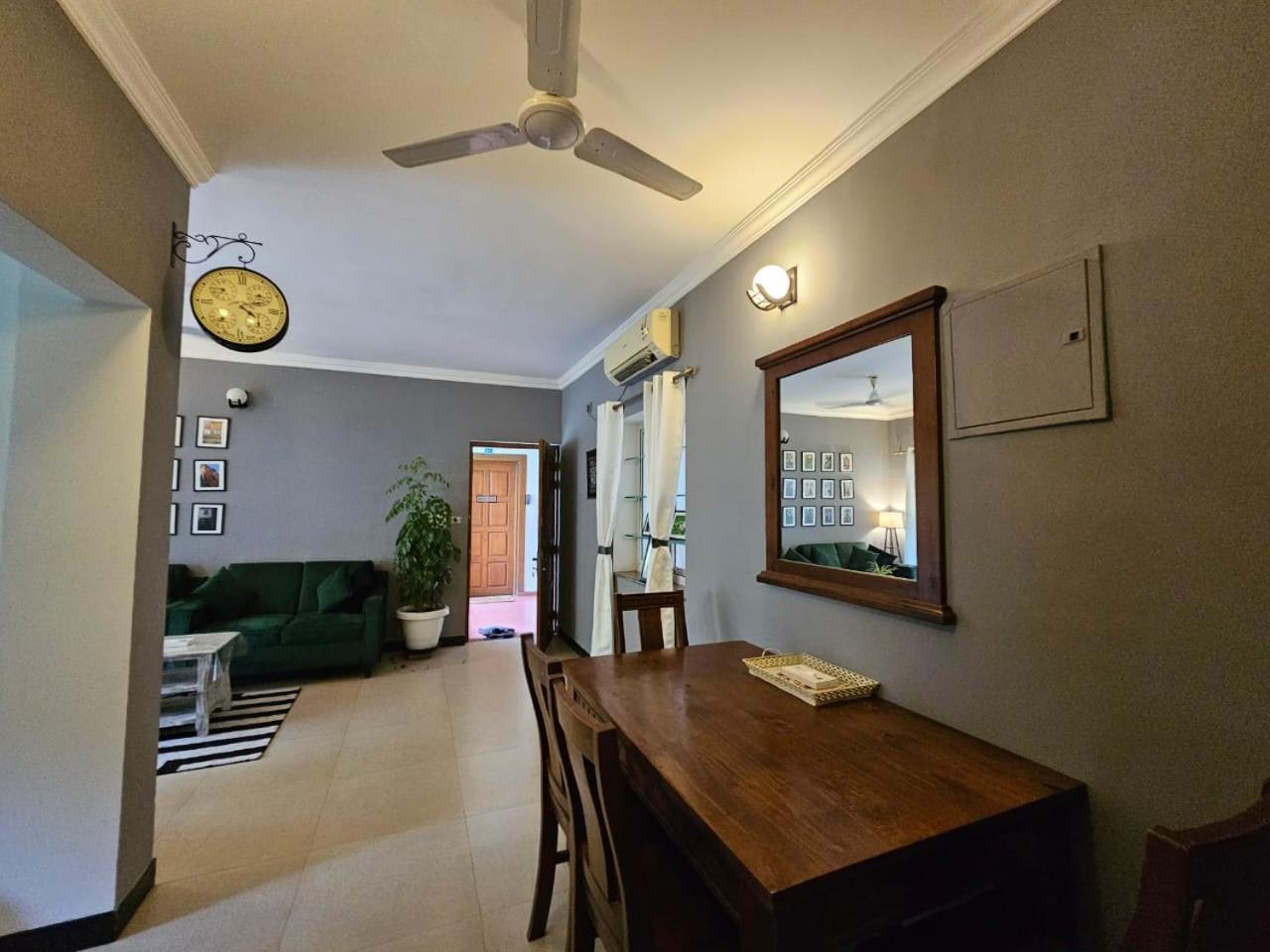 B&F Kensington Square Appartement Siolim Buitenkant foto
